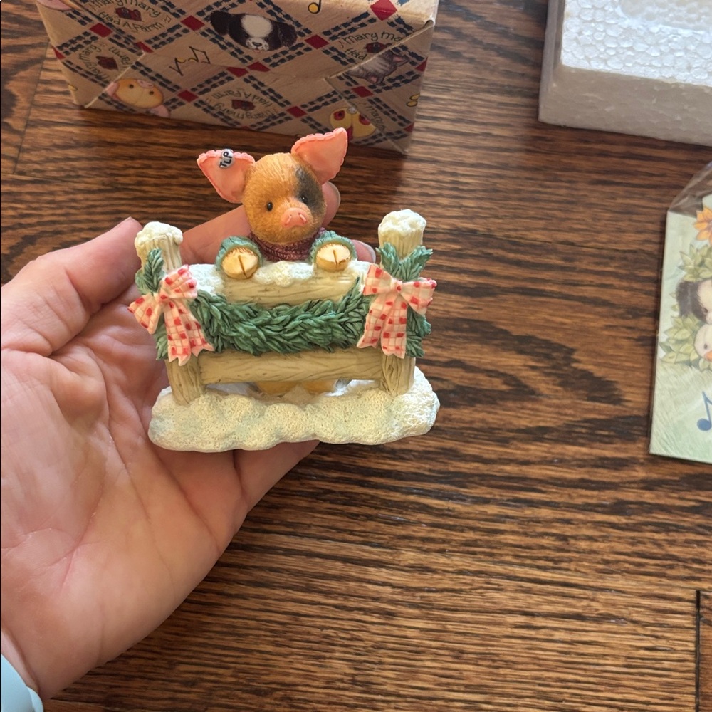 Mary Mary Had a Farm “Seasons Gruntings” Pig Sitting on Fence Figurine